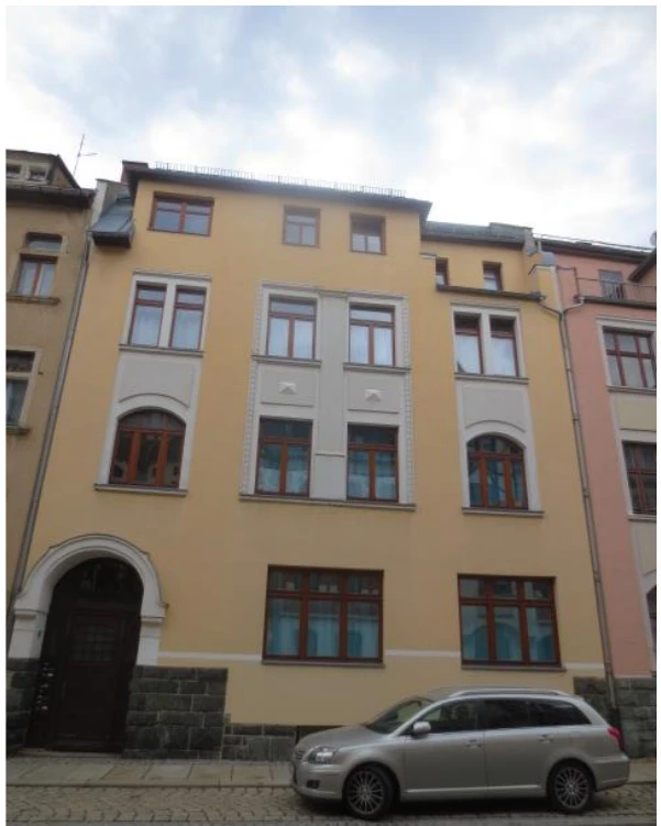 Mehrfamilienhaus in Falkenstein — Bild 2