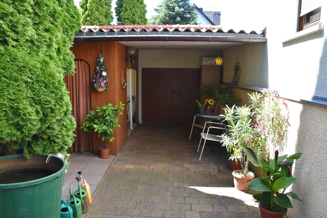Zweifamilienhaus in Glauchau — Bild 2