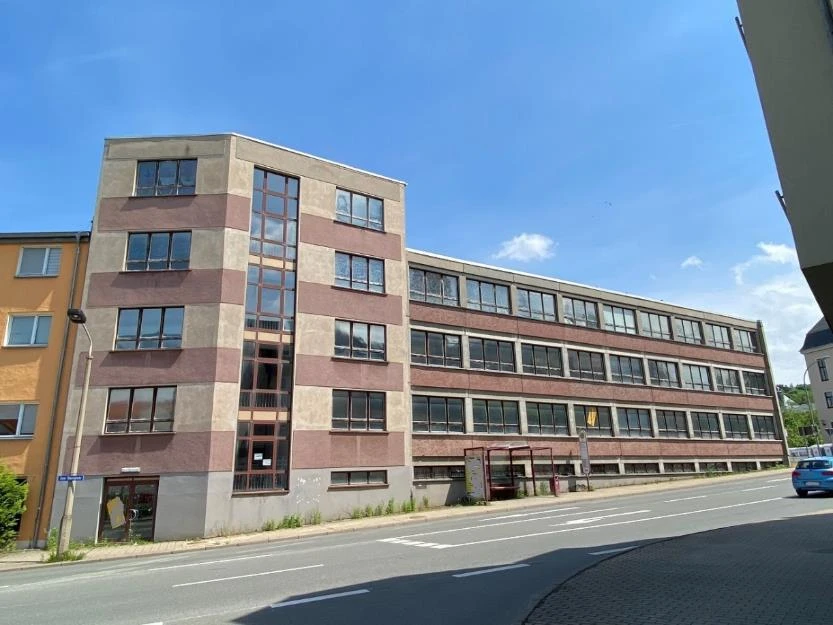 Büro- und Verwaltungsgebäude in Werdau — Bild 3