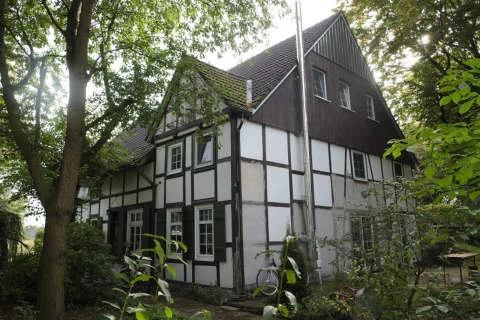 unbebautes Grundstück, Zweifamilienhaus, Garage, Einfamilienhaus, unbebautes Grundstück, unbebautes Grundstück, Weg in Gütersloh — Bild 3