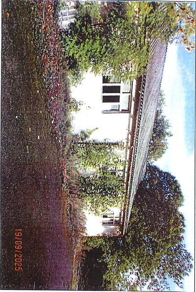 Landwirtschaftliche Betriebs- und Lagergebäude in Blankenburg