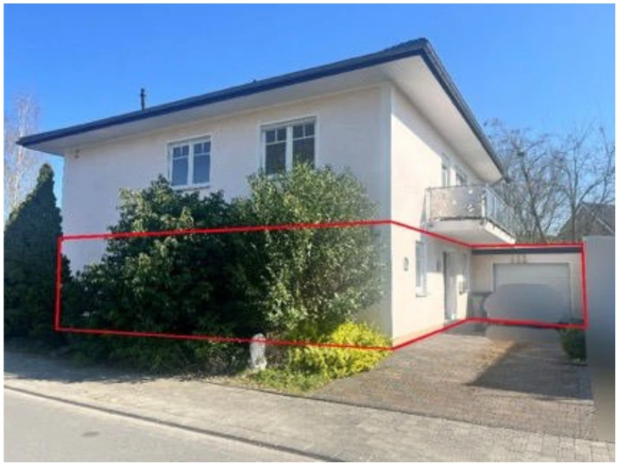 Garage, Eigentumswohnung (3 bis 4 Zimmer) in Lippstadt — Bild 3