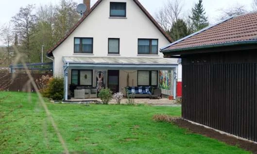 Waldfläche, Einfamilienhaus (Doppelhaushälfte) in Lemgo