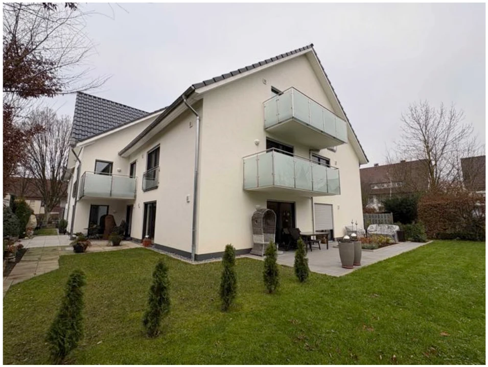 Eigentumswohnung mit Kfz-Stellplatz (Tiefgarage) in Bad Salzuflen — Bild 2