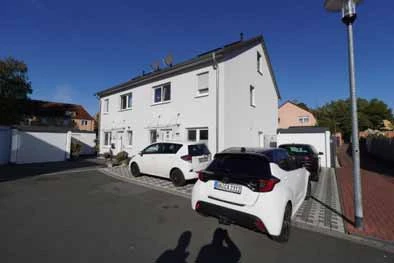 Garage, Doppelhaushälfte in Bergkamen — Bild 2