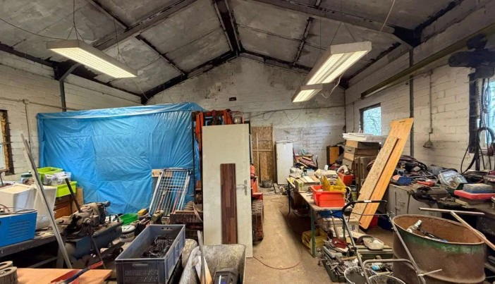 Mit einer Werkstatt bebautes Grundstück im Außenbereich nach § 35 BauGB in Bad Wünnenberg — Bild 3