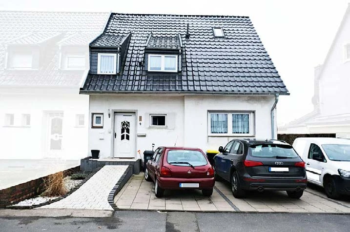Garage, Doppelhaushälfte in Zülpich