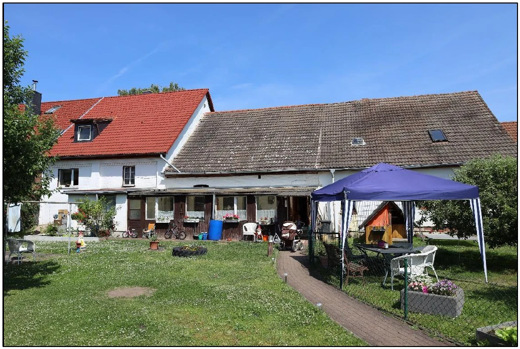 Zweifamilienhaus in Drei Gleichen — Bild 2