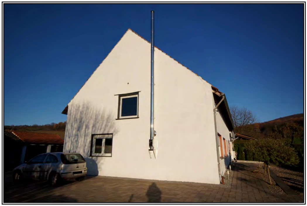 Garage, Reihenhaus in Brakel — Bild 2