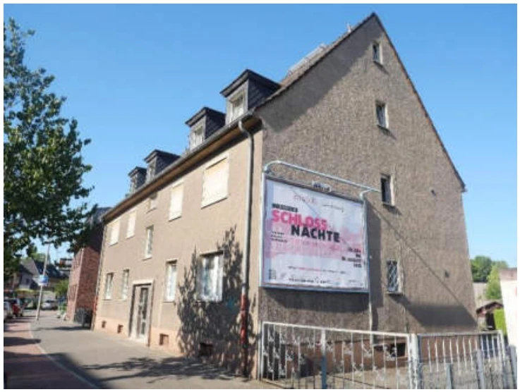 Garage, Mehrfamilienhaus in Oberhausen — Bild 3