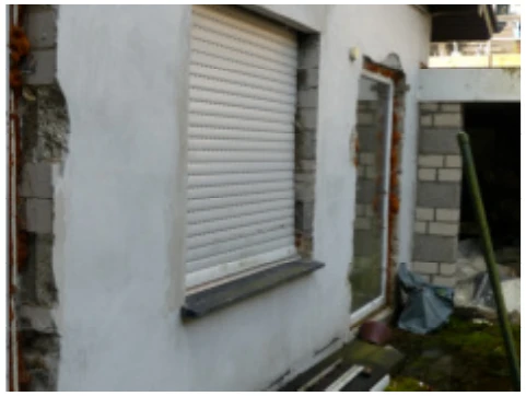 Einfamilienhaus mit integrierter Garage und Abstellgebäude in Schleiden — Bild 2