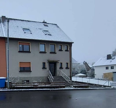 Zweifamilienhaus, Garage in Kall