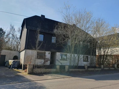 Garage, Einfamilienhaus in Hellenthal