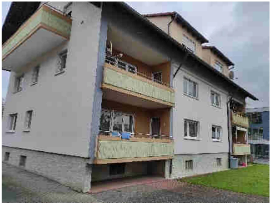 Sonstiges, Mehrfamilienhaus in Höchst — Bild 2