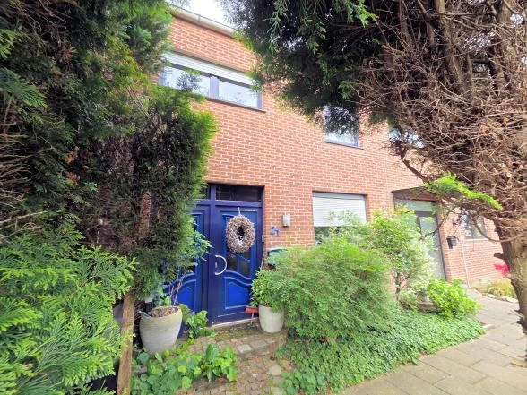 Reihenhaus, Abstellfläche mit Abstellraum, Zuwegung in Niederkrüchten — Bild 2
