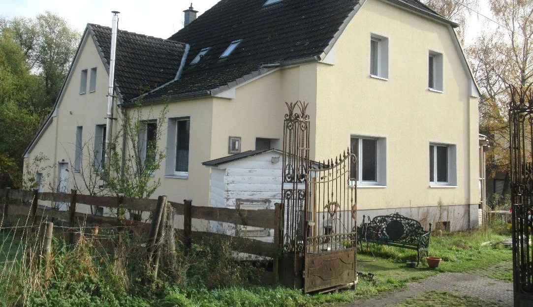 Einfamilienhaus, Kfz-Stellplatz (Carport) in Waltrop