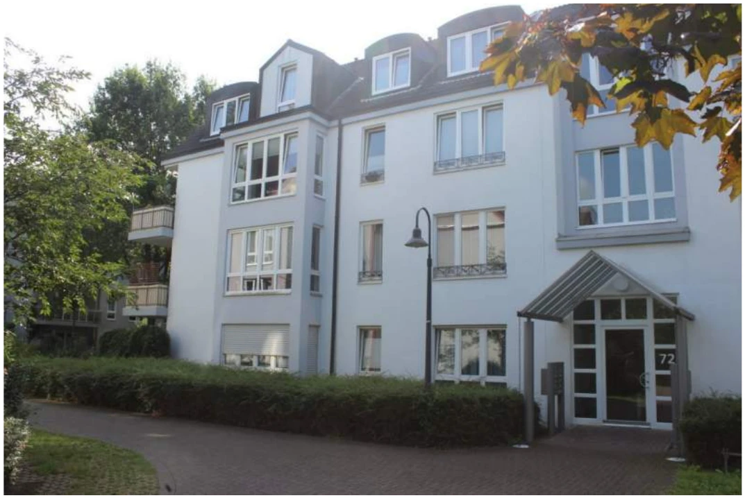 Kfz-Stellplatz (Tiefgarage), Eigentumswohnung (1 bis 2 Zimmer) in Bonn — Bild 3