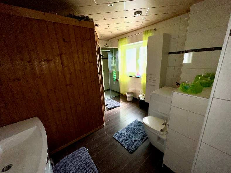 Zweifamilienhaus in Bad König — Bild 3