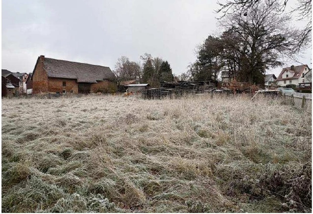 land- und forstwirtschaftlich genutztes Grundstück in Felsberg