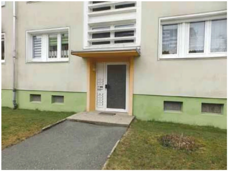 Eigentumswohnung (3 bis 4 Zimmer) in Schönheide — Bild 2