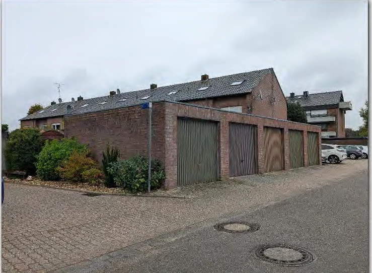 Zweifamilienhaus, nebst PKW Doppelgarage, Reihengaragengrundstück in Goch — Bild 3