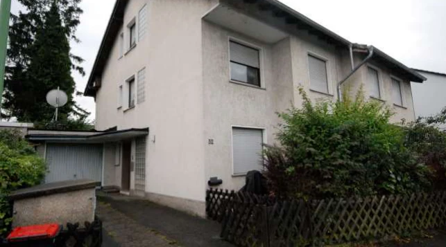 Zweifamilienhaus, Garage, mit Einliegerappartement in Hagen — Bild 3
