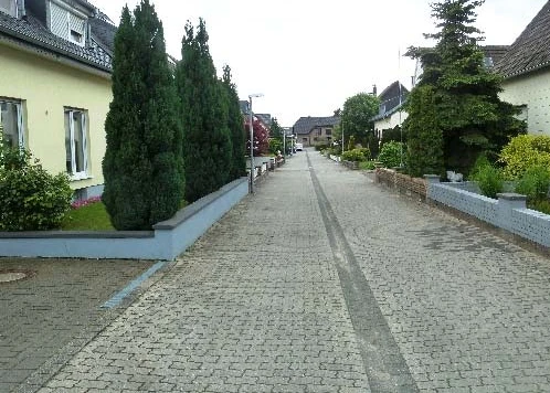 Zweifamilienhaus (Doppelhaushälfte), Garage in Dormagen — Bild 3