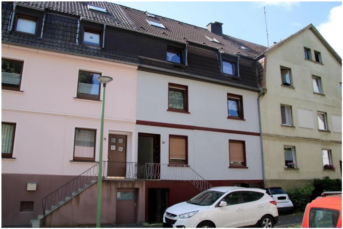 Mehrfamilienhaus, Garage in Hagen — Bild 2