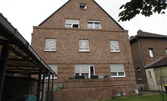 Garage, Mehrfamilienhaus in Kerpen — Bild 2