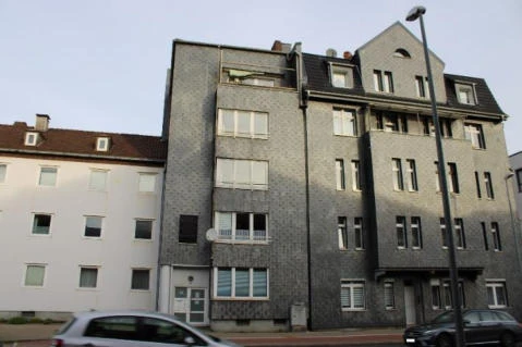 Eigentumswohnung (3 bis 4 Zimmer), Sondernutzungsrecht an dem dieser Whg. gegenüberliegenden angrenzenden Dach-/Speicherraum in Hagen