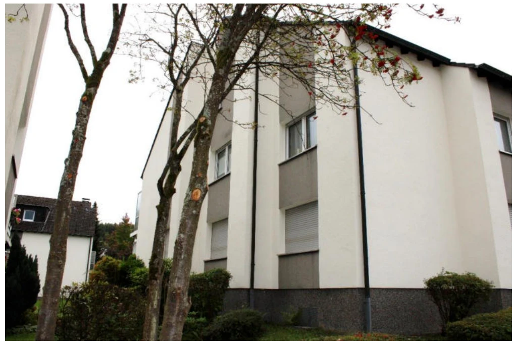 Garage, Eigentumswohnung (3 bis 4 Zimmer), Garage ist in der Tiefgarage in Hagen — Bild 3