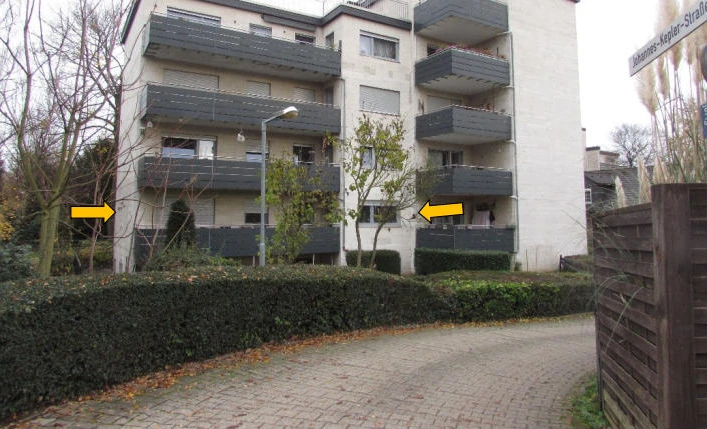 Kfz-Stellplatz (Tiefgarage), Eigentumswohnung (3 bis 4 Zimmer) in Bergheim — Bild 2