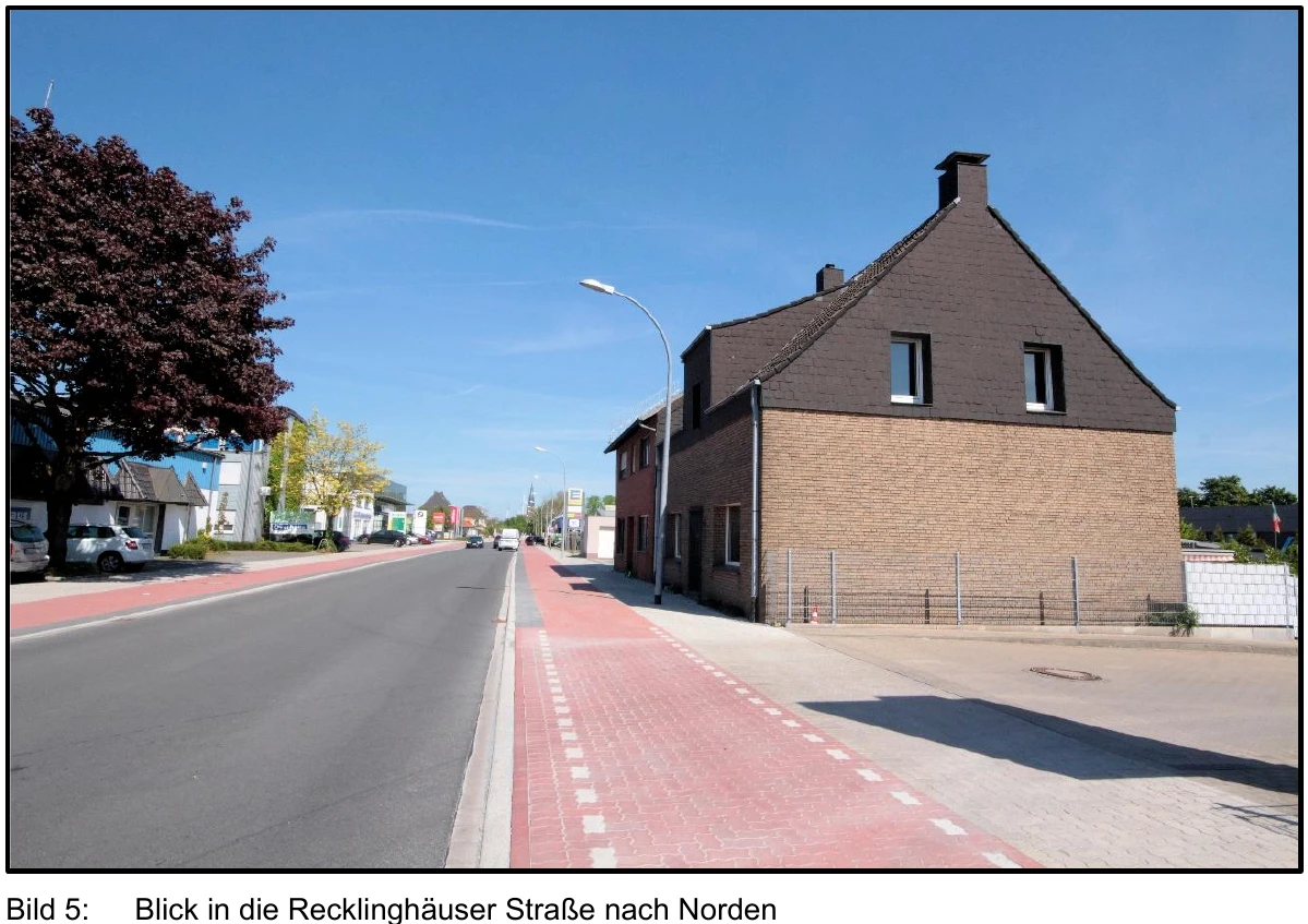 Einfamilienhaus mit Nebengebäuden in Haltern am See — Bild 2