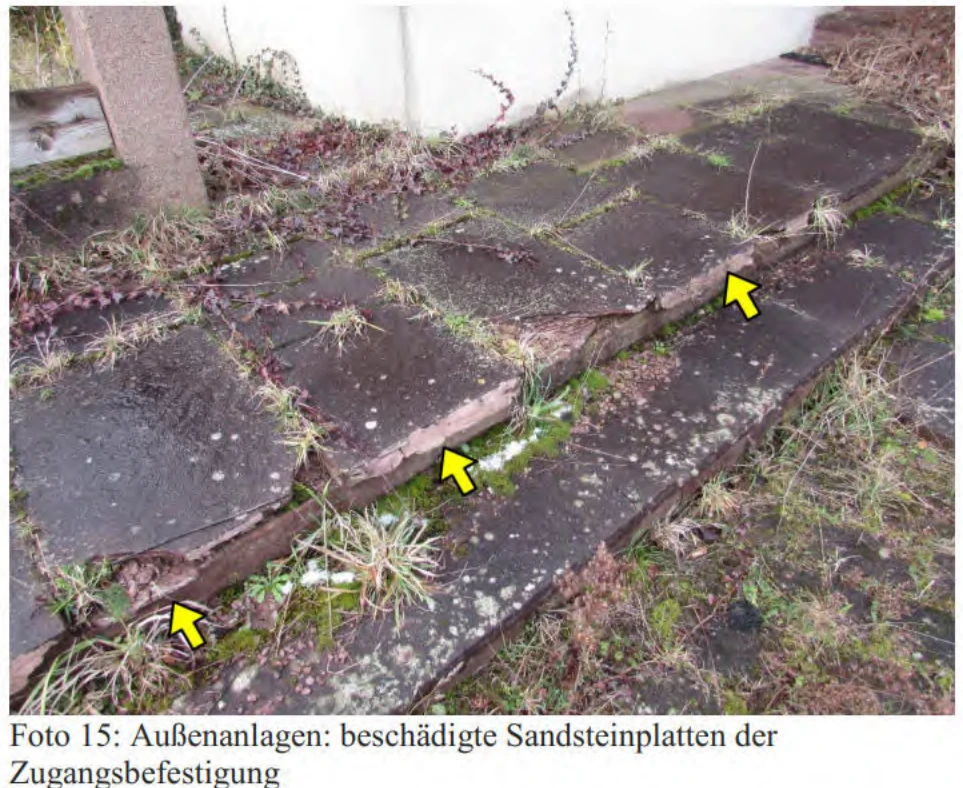 Zweifamilienhaus, Kfz-Stellplatz, Garage in Nideggen