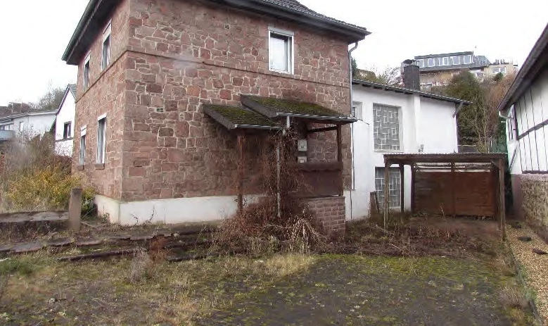Zweifamilienhaus, Kfz-Stellplatz, Garage in Nideggen