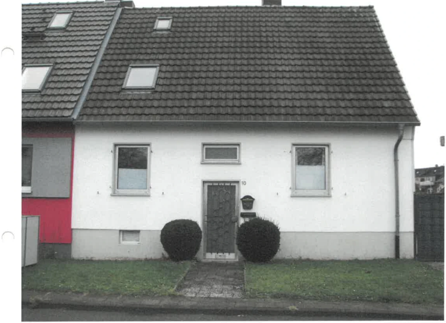 Garage, Doppelhaushälfte in Düren — Bild 2