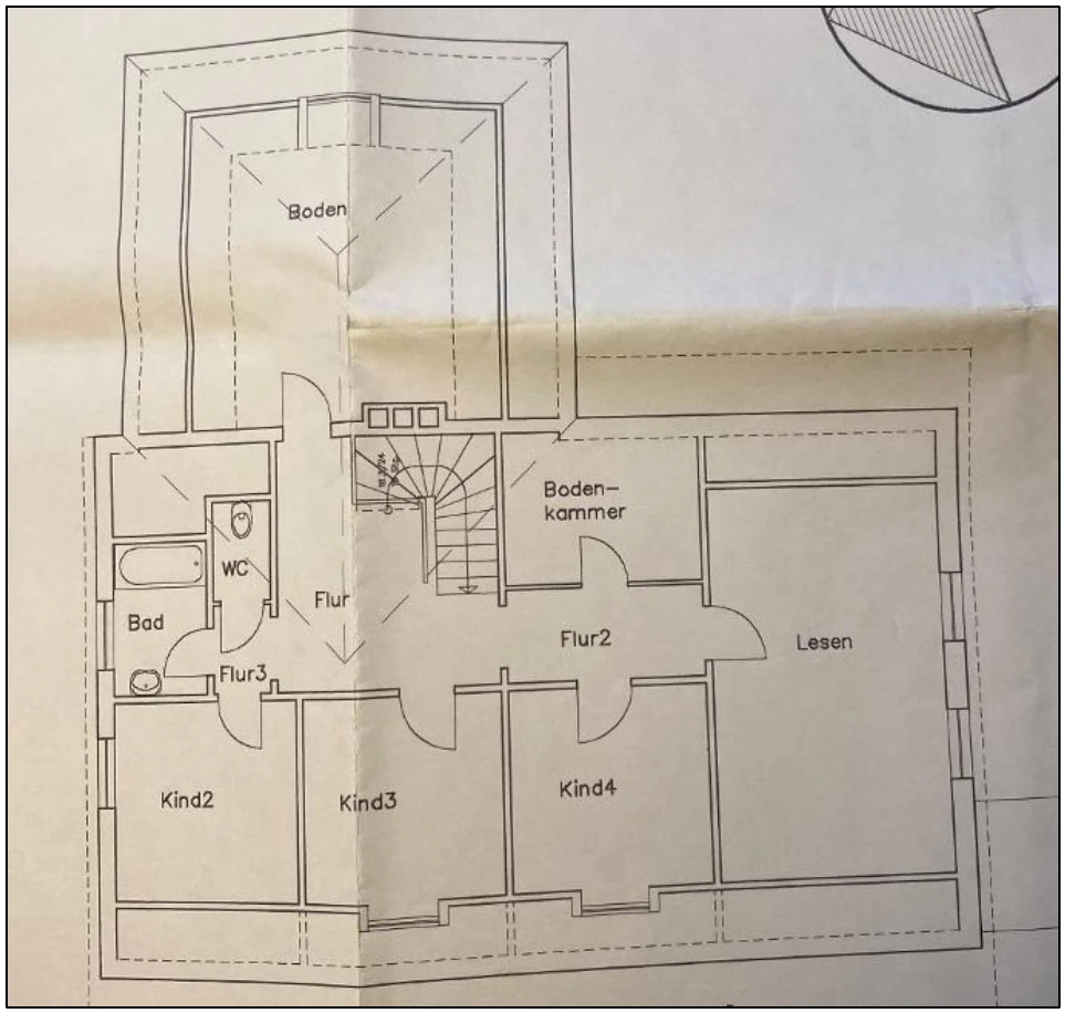Einfamilienhaus, mit ehemaliger Praxis, Garage und Gartenhaus in Hatten — Bild 3