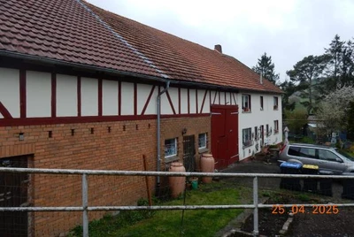 Einfamilienhaus, landwirtschaftliche Gebaeude in Lautertal