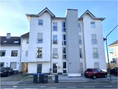 Eigentumswohnung (3 bis 4 Zimmer), Kfz-Stellplatz (Tiefgarage) in Wermelskirchen — Bild 2