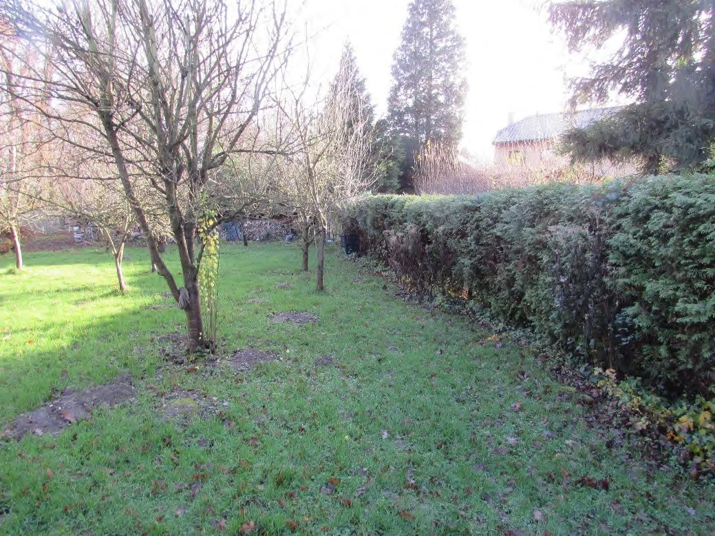 Baugrundstück und unbebautes Grundstück (private Erschließungsfläche) in Bergisch Gladbach — Bild 2