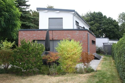 Garage, Einfamilienhaus in Hilden