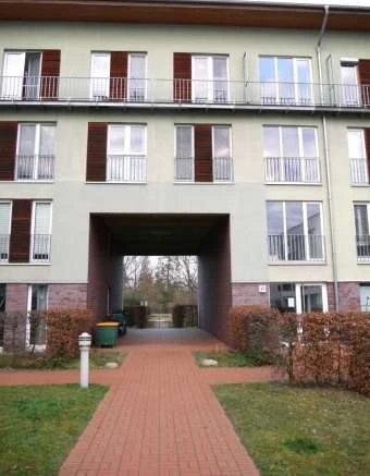 Eigentumswohnung (3 bis 4 Zimmer), Kfz-Stellplatz (Tiefgarage) in Berlin