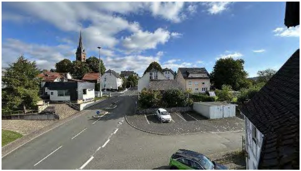 Einfamilienhaus, Garage in Sinn — Bild 3
