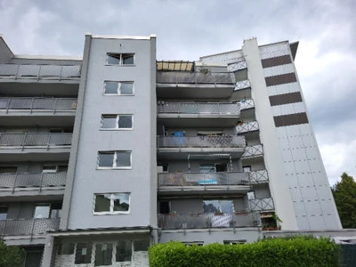 Kfz-Stellplatz (Tiefgarage), Eigentumswohnung (3 bis 4 Zimmer): in Leverkusen
