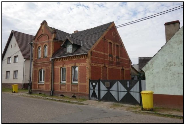 Zweifamilienhaus, Ackerland in Vetschau — Bild 2