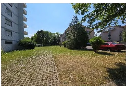 Eigentumswohnung (3 bis 4 Zimmer), Kfz-Stellplatz in Maintal — Bild 2