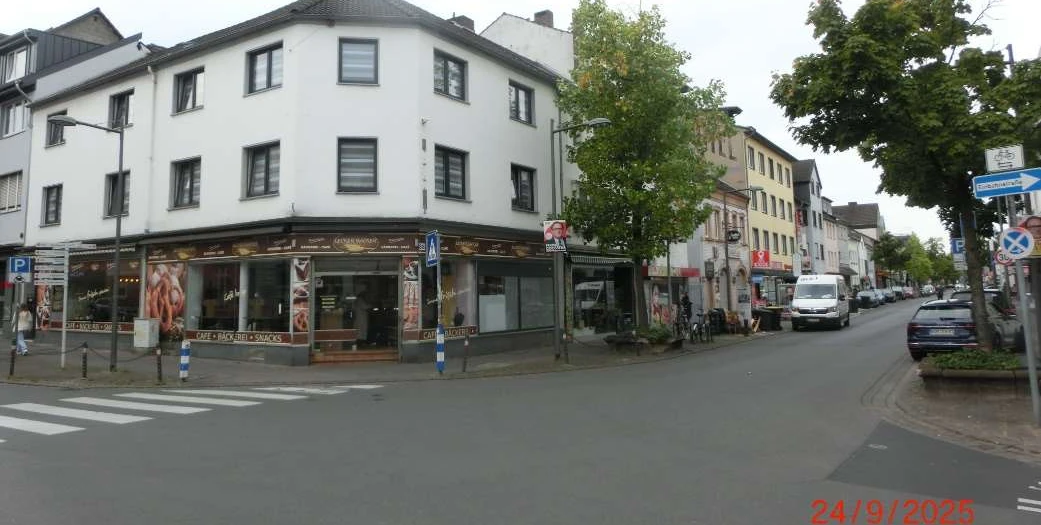 Wohn-/Geschäftshaus in Troisdorf — Bild 2