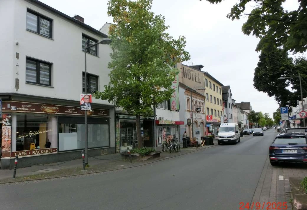 Wohn-/Geschäftshaus in Troisdorf — Bild 3