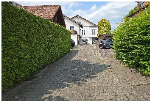 Eigentumswohnung (ab 5 Zimmer), Garage, Kfz-Stellplatz in Nidderau — Bild 2