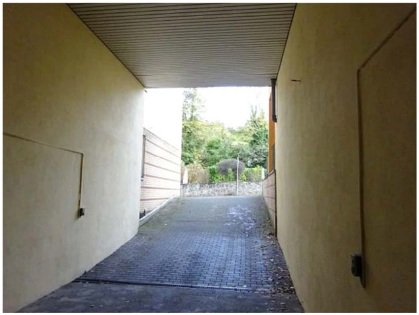 Kfz-Stellplatz (Tiefgarage), Eigentumswohnung (3 bis 4 Zimmer) in Stolberg — Bild 2